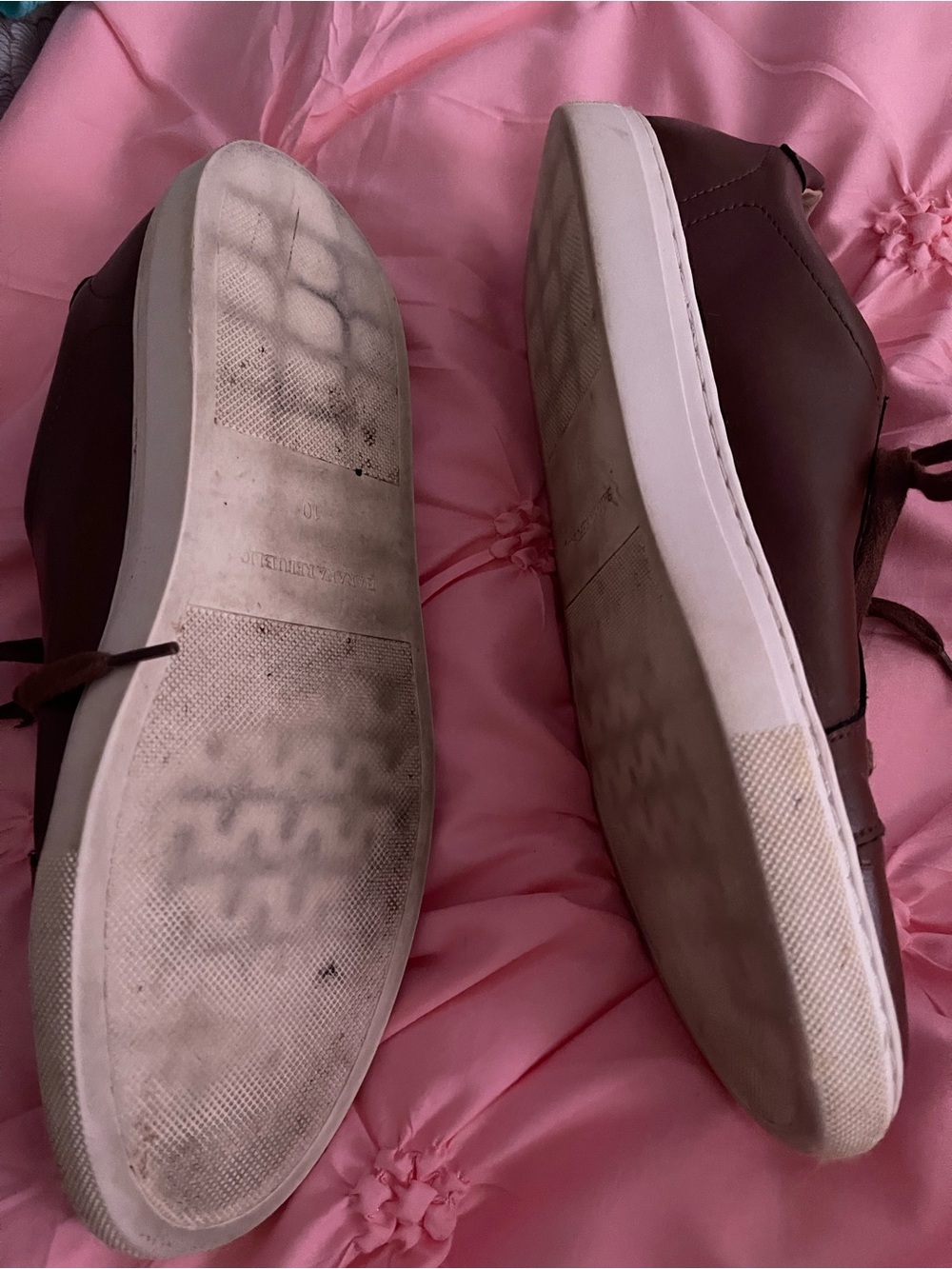 Men’s Banana Republic burgundy shoes . - Picture 2 of 5